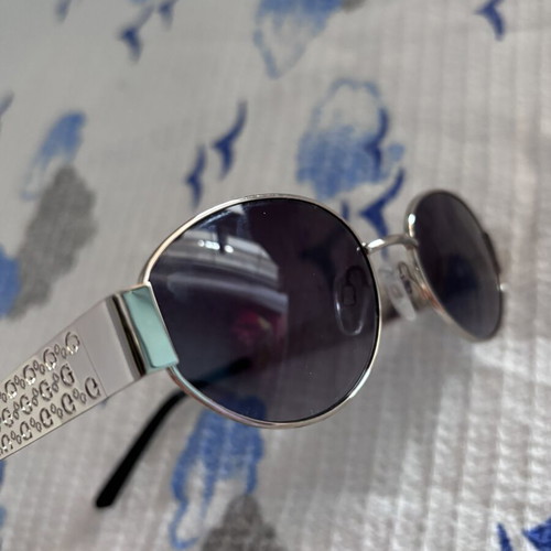 Guess sunglasses, black and silver