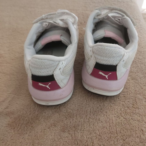 Puma athletic shoes used, size 31, white and gray