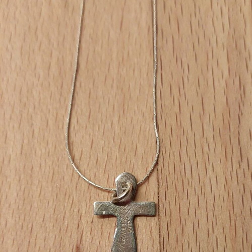 925 Silver Cross with Chain like new