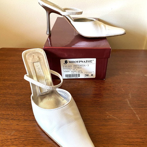 Women's shoes size 37 like new, various designs and heels