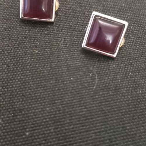 Jewelry set new, purple stone and silver pendant and earrings