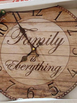Large wall clock analog, new, diameter about 45 cm