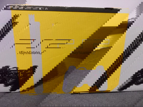 PlayStation 2 slim ΜΟΝΟ ΚΟΥΤΙ