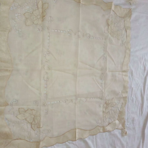 Set Kare 7 Pieces Champagne Organza New with Cutwork and Fringes