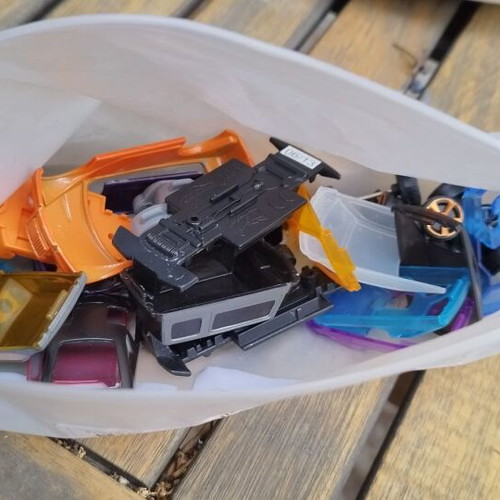 Figures used, assorted pack