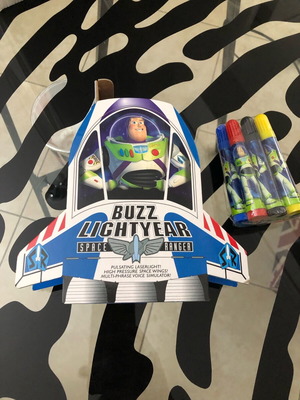 Buzz Lightyear Space Ranger colored markers in collectible spaceship box like new