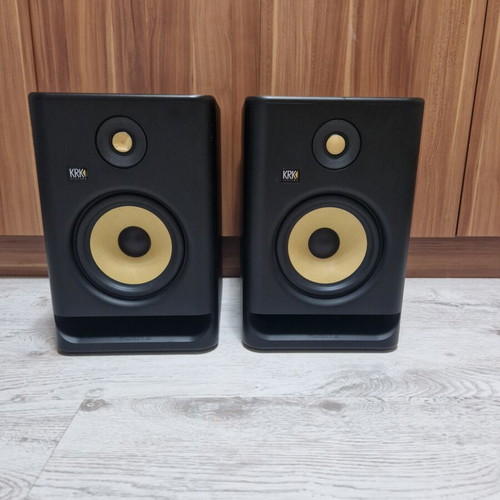 KRK Rokit 7 G4 studio monitor set of 2