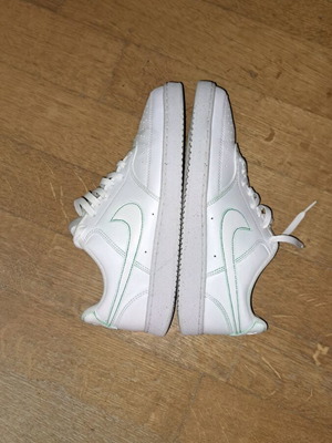 Nike Court Vision white-green sneakers size 44 like new