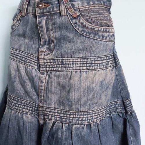 Дънкова пола Denim Kiss & Co с волани като нова