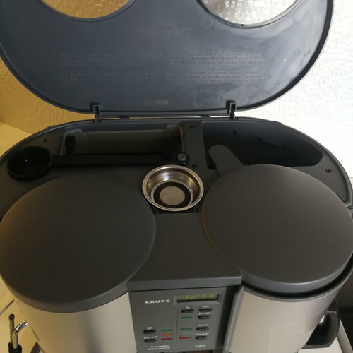 Krups coffee maker like new for French, cappuccino, espresso