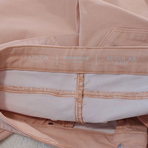 Soyaconcept women's pants pink like new, size XL