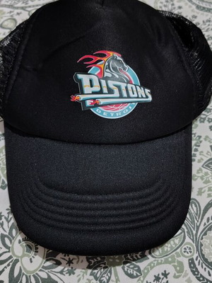 Καπέλο Detroit Pistons σαν καινούργιο, one size, μαύρο
