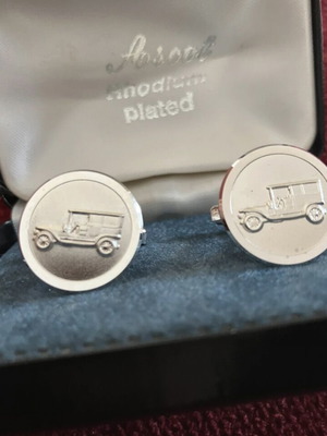 Ascot cufflinks like new, silver