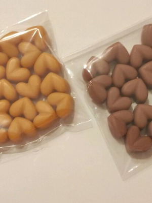 Wax melts mini hearts new, 40 pieces with orange and Sand Dune scent