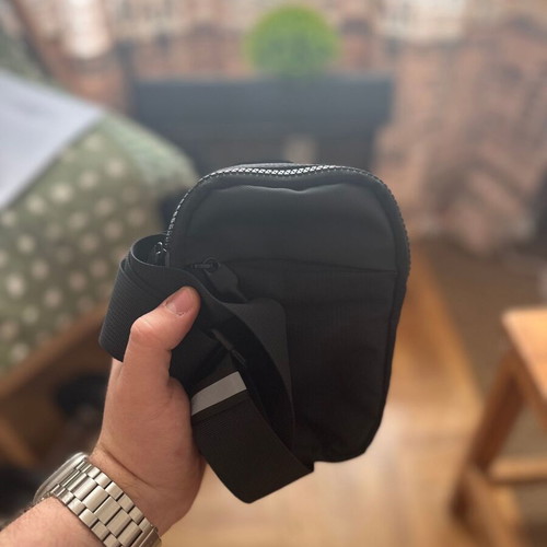 Black shoulder bag new for small items