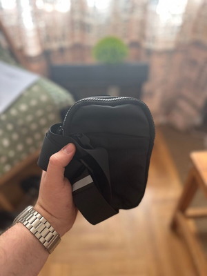 Black shoulder bag new for small items