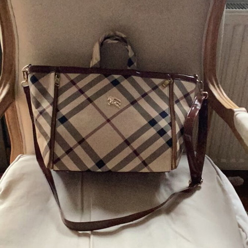 Plaid shoulder bag new, beige and brown with gold details