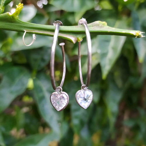 Silver 925 hoop earrings like new with crystal details