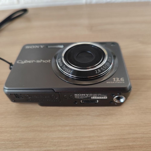 Sony Cyber-shot DSC-W300 compact digital camera