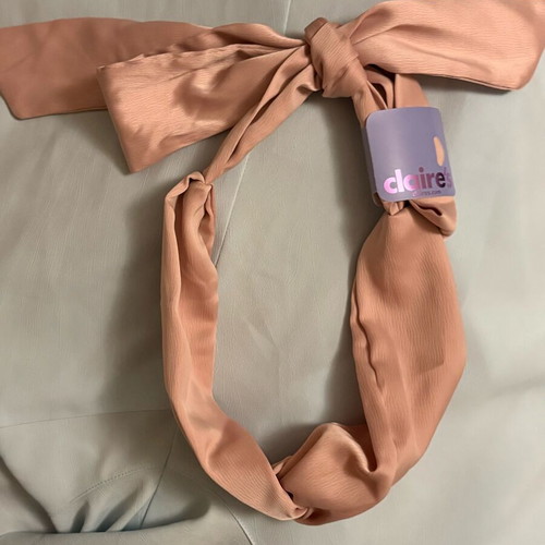 Claire's satin pink-nude headband new
