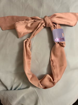 Claire's satin pink-nude headband new