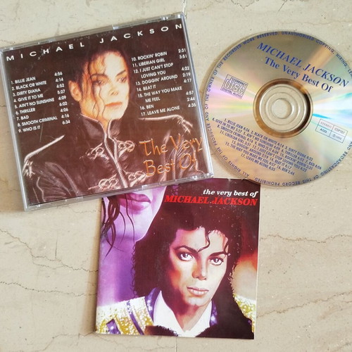 Michael Jackson's This Is It DVD and The Very Best Of CD used, pop