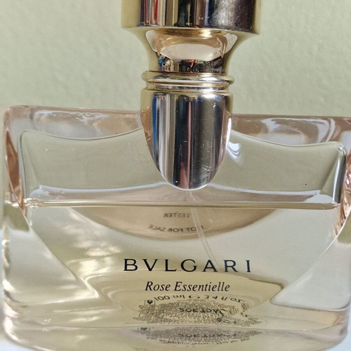 Bulgari Rose Essentielle tester like new, rare