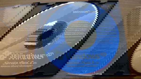 Αυθεντικό CD Windows Xp Sp2 Eng (συλλεκτικό)
