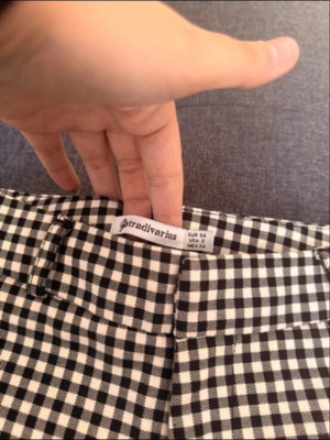 Stradivarius summer shorts gingham pattern size S like new