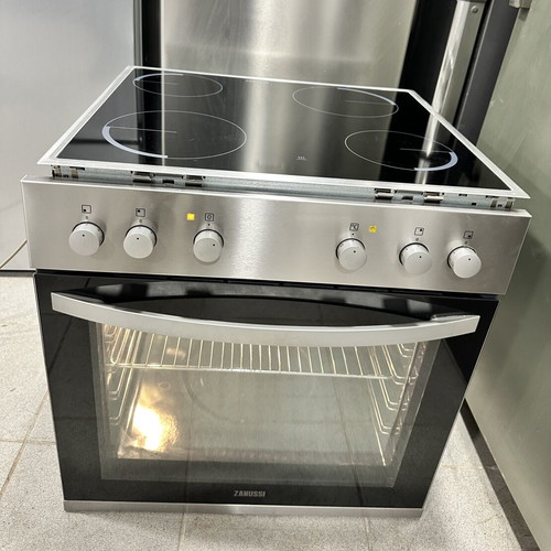 Zanussi Built-in Oven and Ceramic Hob like new, Inox, A+++