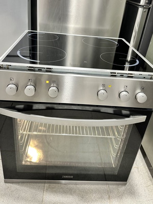 Zanussi Built-in Oven and Ceramic Hob like new, Inox, A+++