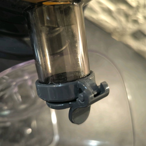 Kenwood PureJuice Pro juicer used with 240W power