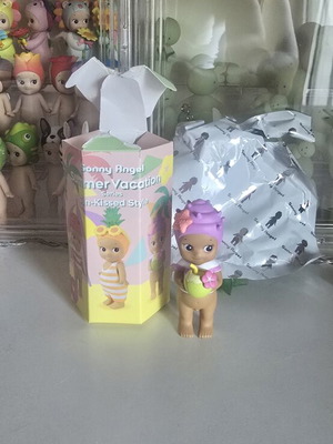 Sonny Angel Summer Vacation Sun-Kissed Style Shell figure new