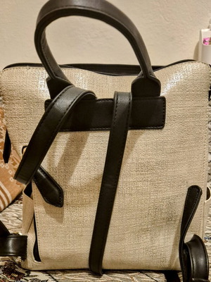 Fragola backpack like new, black and beige