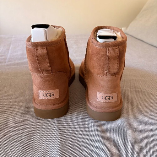 Ugg ankle boots new, size 40, beige