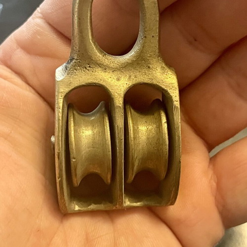 Brass double pulley 800kg new