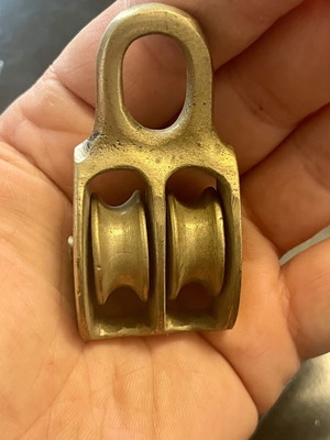 Brass double pulley 800kg new