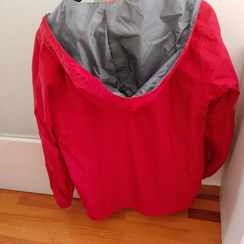 Nike ACG Waterproof Jacket size S like new, red