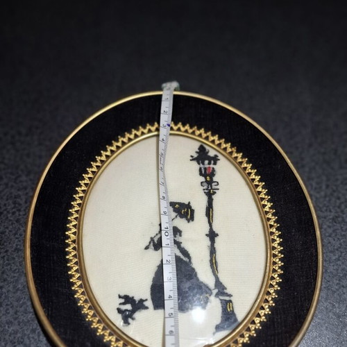 Oval embroidered wall frame Rococo silhouette, used