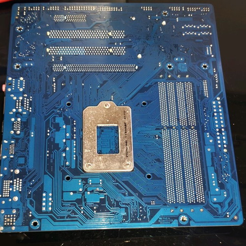 Μητρική πλακέτα LGA 1155 με Intel Core i5-2400 και RAM Corsair μεταχειρισμένη