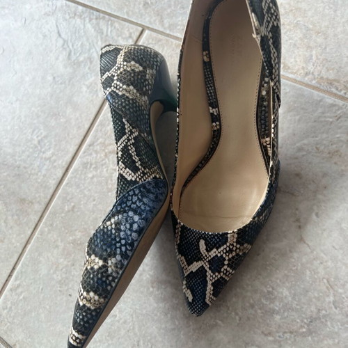 Zara snakeskin stiletto pumps used, blue and green