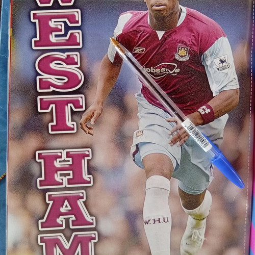 Match Football Magazine issue 21-27/11/2006 like new with Everton poster