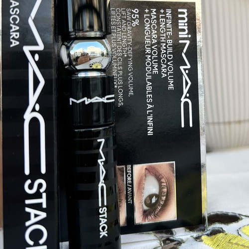 Mac Macstack Mini Mascara new, intense black, moisture resistant 8ml