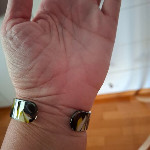 Plastic bracelet like bone colored like new