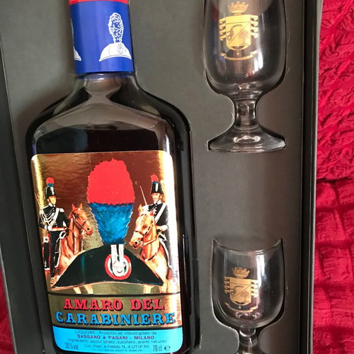Amaro del Carabiniere liqueur new gift set with 2 glasses