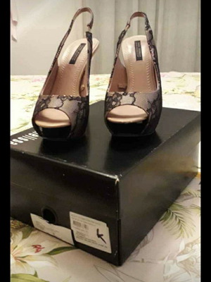 Πέδιλα Zara μεταχειρισμένα, μέγεθος 38, μπεζ