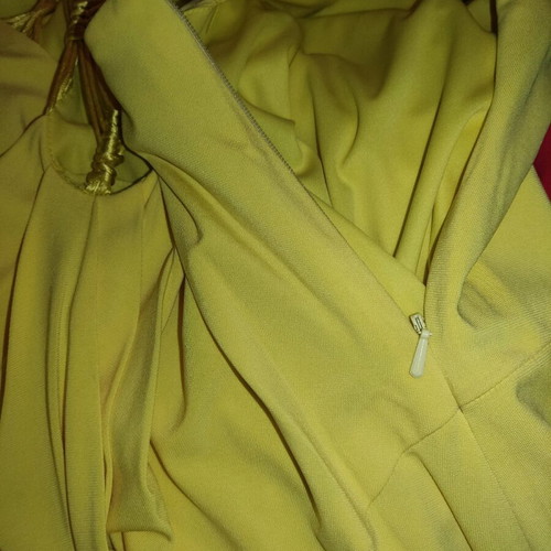 Karen Millen dress like new, yellow, size L