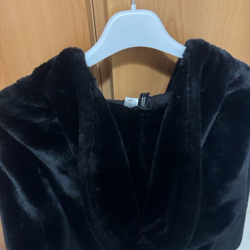 H&M fur jacket new, black, size S oversized with hood