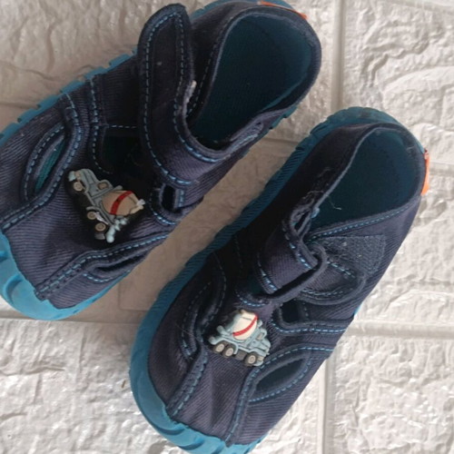 Children's slippers KK used, size 24, blue