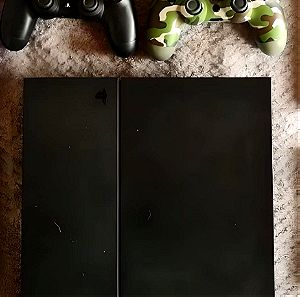 Sony PS4 Slim 500GB + 2 Controllers